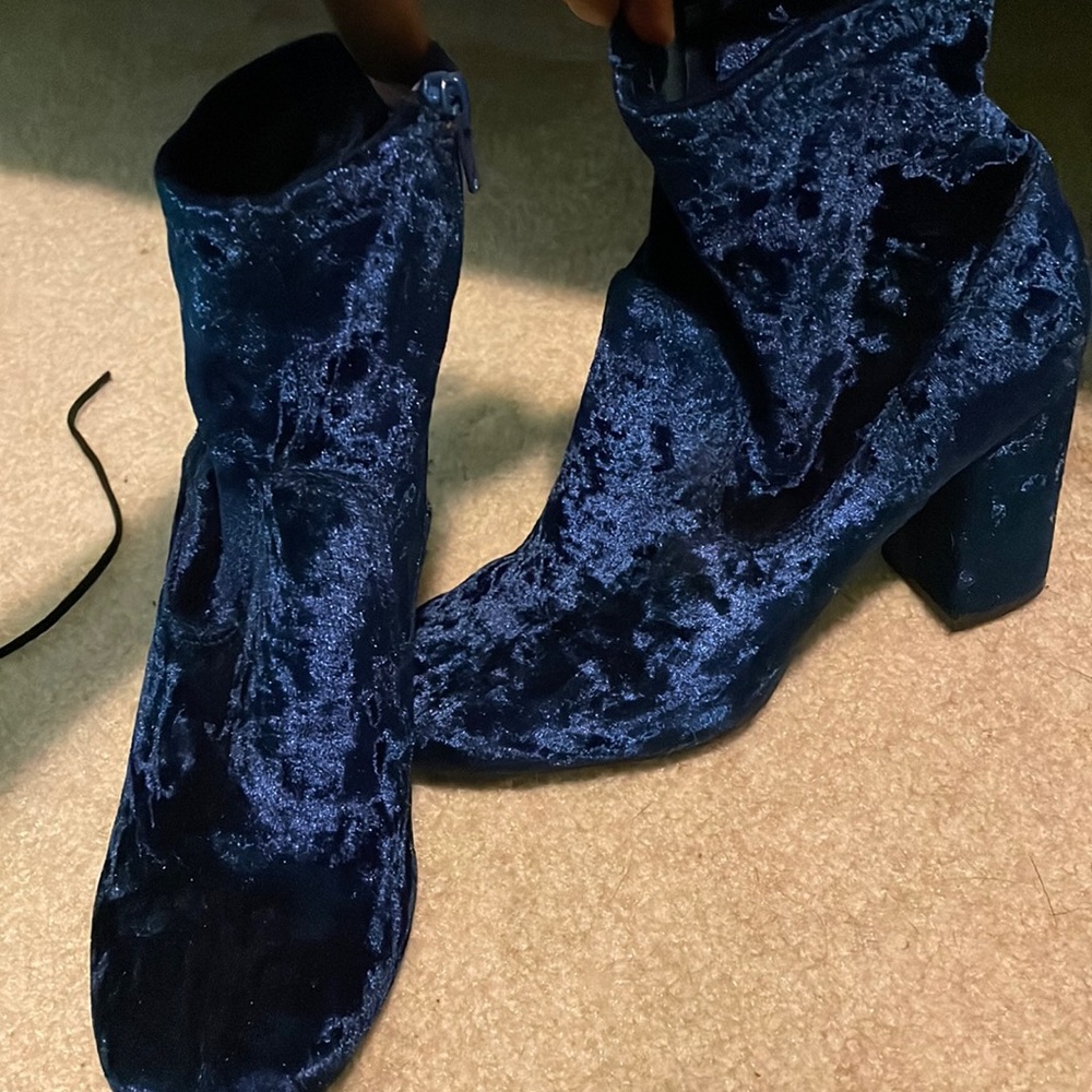 Navy Blue Velvet Booties
